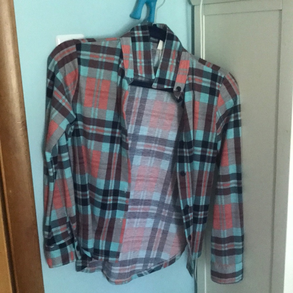 Girl's colorful flannel from buckle